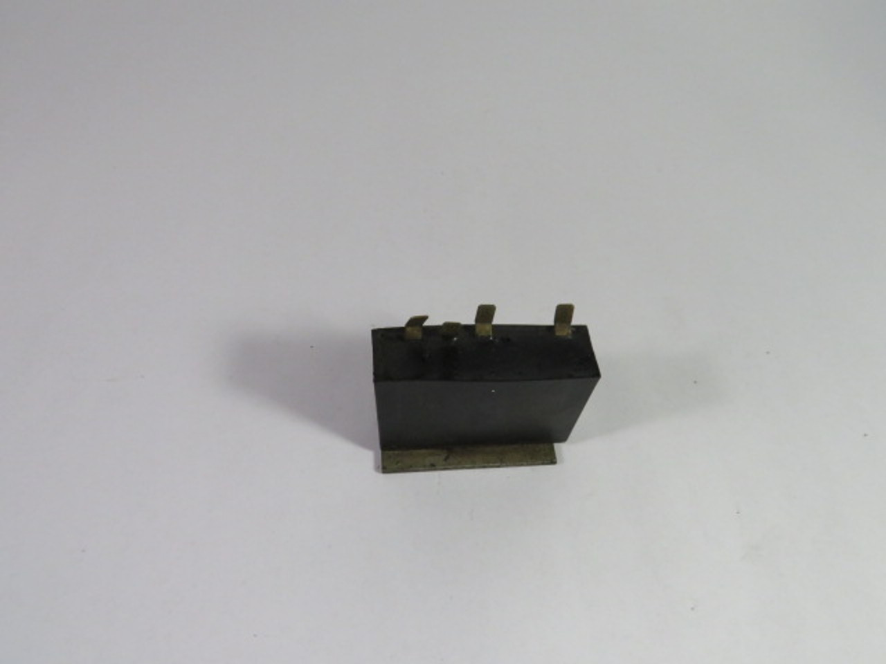 Raymond 154-006-260 Delay Module for Forklift USED