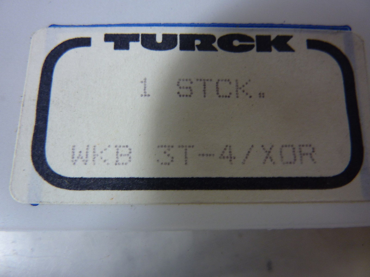 Turck WKB3T-4/XOR Microfast Cordset ! NEW !