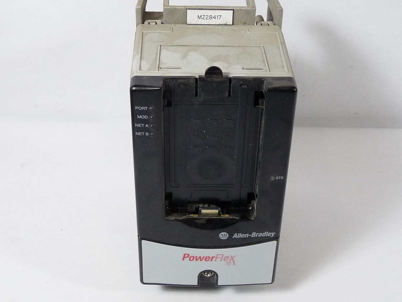 Allen-Bradley 20AE1P7A0AYNNNNN Powerflex 70 AC Drive 1HP 1.9A 3PH 600VAC USED