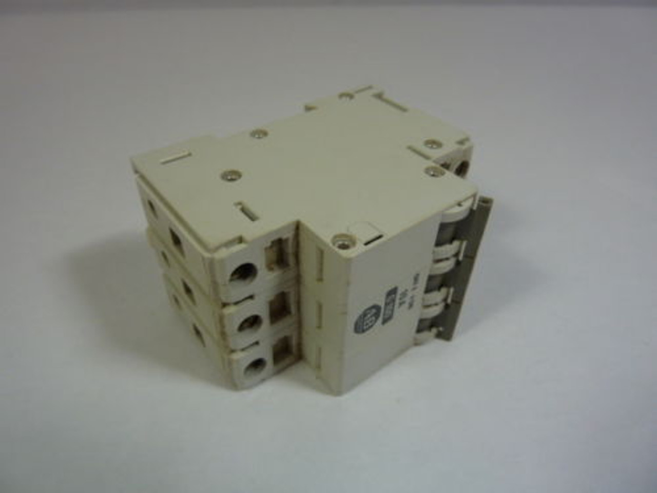 Allen-Bradley 1492-CB3-G100 10A Circuit Breaker USED