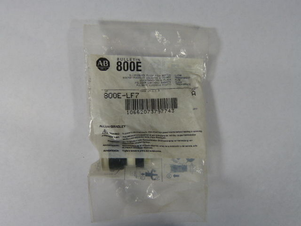 Allen-Bradley 800E-LF7 Flush Push Button White ! NWB !