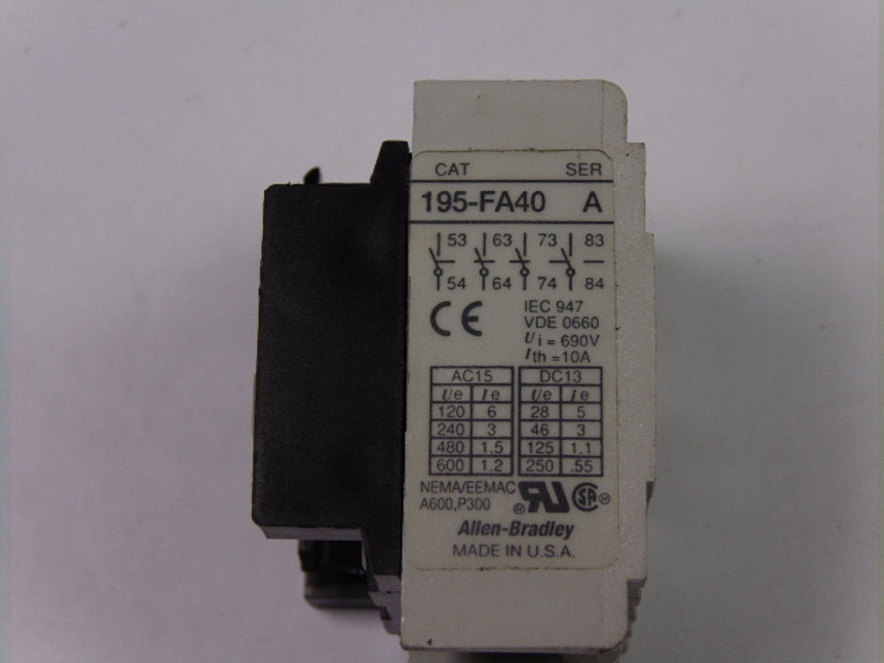 Allen-Bradley 195-FA40 Auxiliary Contact Block Grey USED
