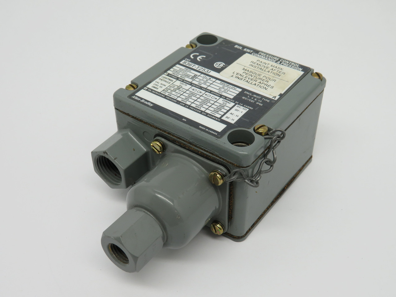 Allen-Bradley 836T-T253J Series A Pressure Control 600VAC/DC 350psi USED