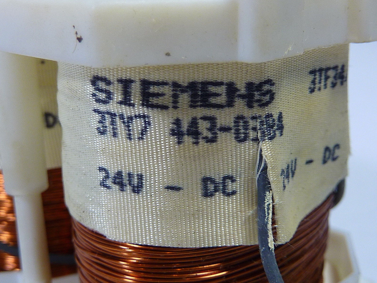Siemens 3TF34/35/44/45 3TY7 443-0BB4 Magnetic Coil 24V ! NOP !
