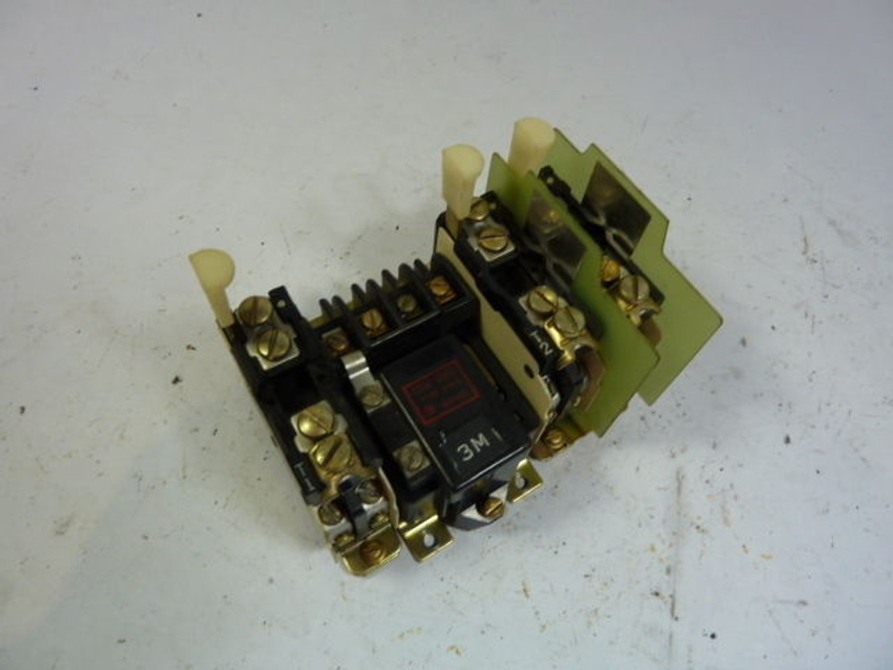 Allen-Bradley 509-TOD A Ser. Nema Full Voltage Non Reversing Starter USED