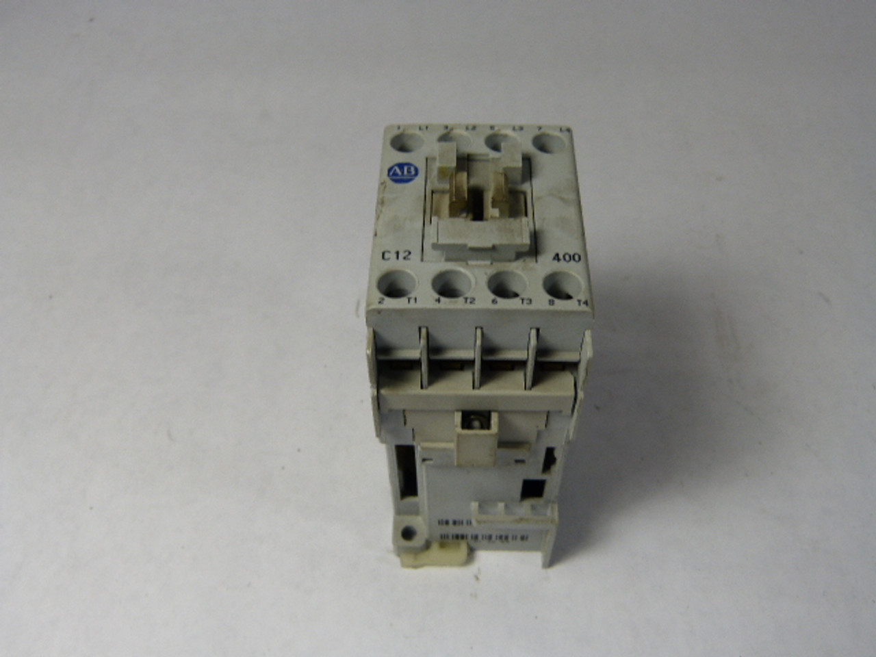 Allen-Bradley 100-C12DJ400 Contactor 24VDC 4-Pole USED