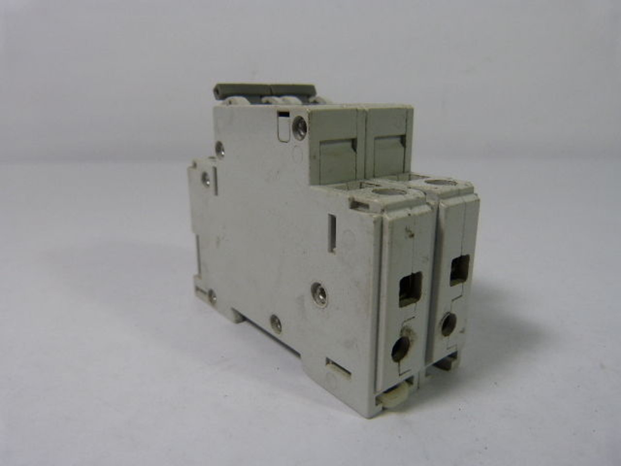 Allen-Bradley 1492-CB2-H040 Energy Limiting Circuit Breaker 2Pole 4Amp USED