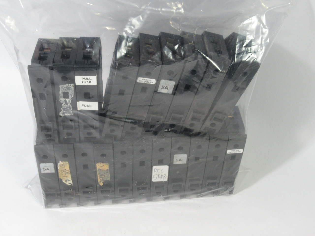 Allen-Bradley 1492-WFB1024 Terminal Block Non Indicating Lot of 20 BLK USED