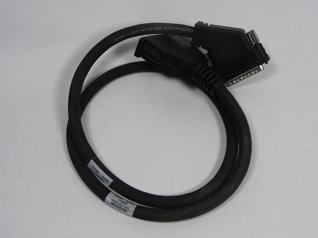 Allen-Bradley 2090-U3BC-D4401 Series C Interface Breakout Cable CN1 1M USED
