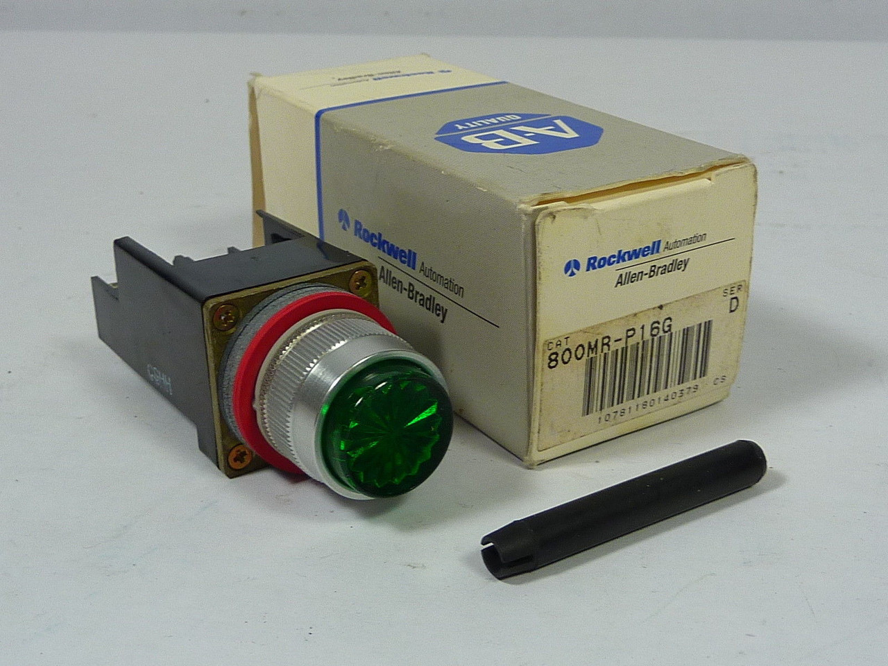 Allen-Bradley 800MR-P16G Pilot Light Green Lens 120V ! NEW !