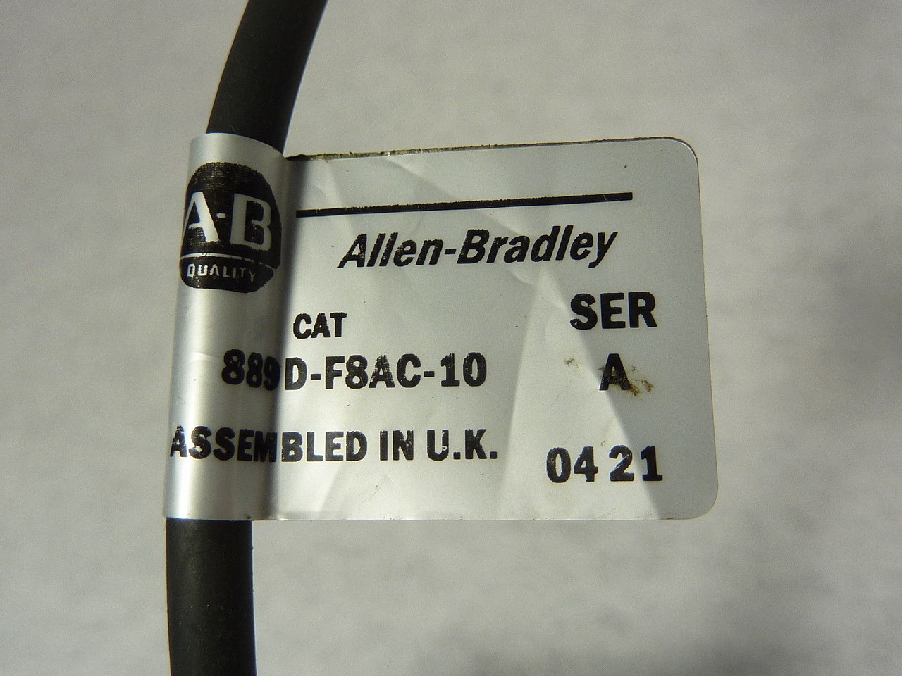 Allen-Bradley 889D-F8AC-10 Cordset  8 Pole 30VAC 1.5A USED