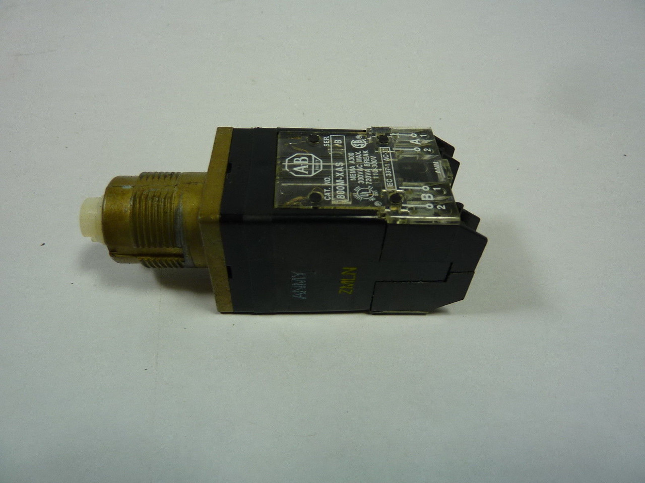 Allen-Bradley 800MR-JX2B Selector Switch USED