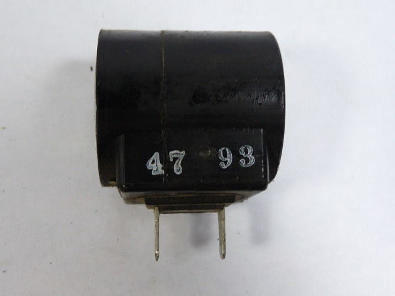 Pneumatic 47-93 Solenoid Coil 12VDC USED