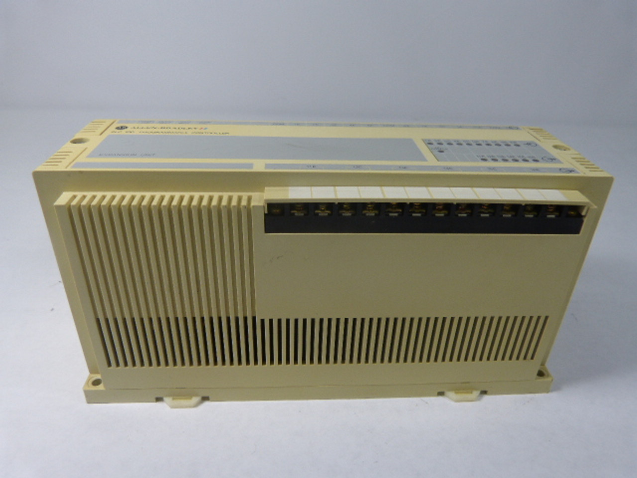 Allen-Bradley SLC 100 EXPANSION UNIT 1745-E101 SERIES A USED