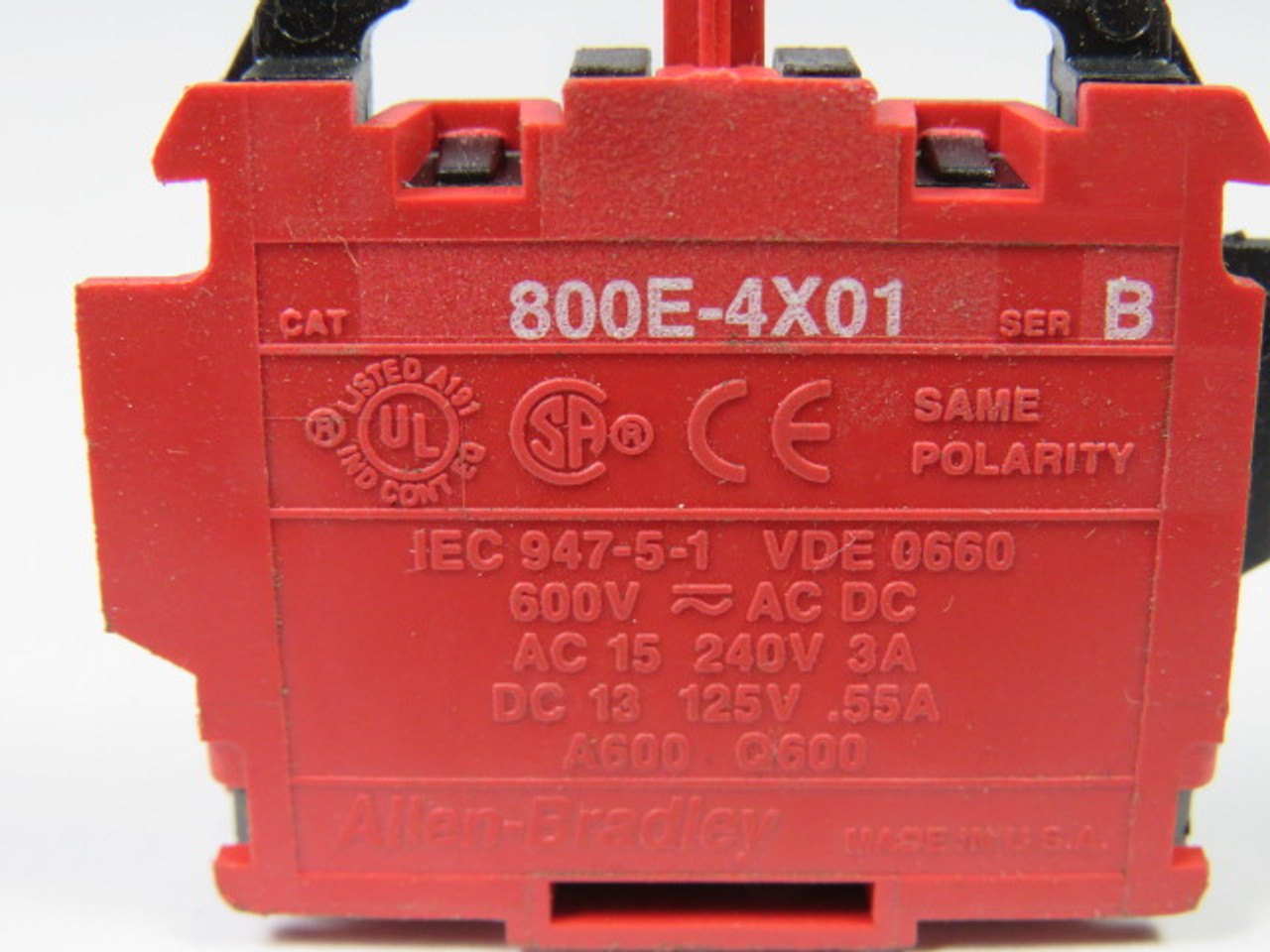Allen-Bradley 800E-4X01 Series B Latch Mount Contact Block 4 Across 1 NC USED