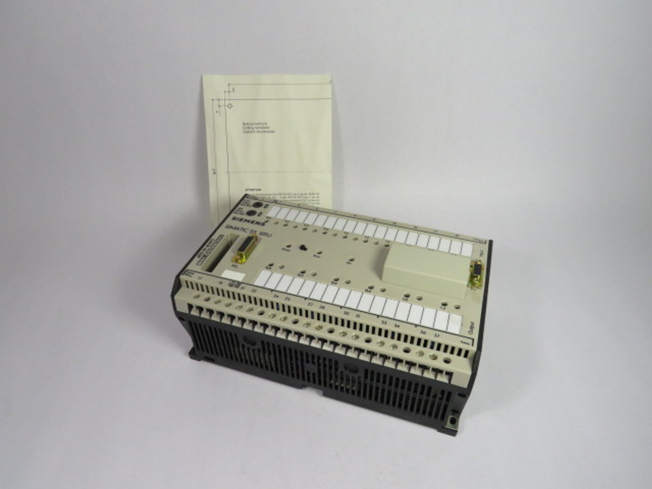 Siemens 6ES5-101-8UW13 Programmable Controller ! NEW !