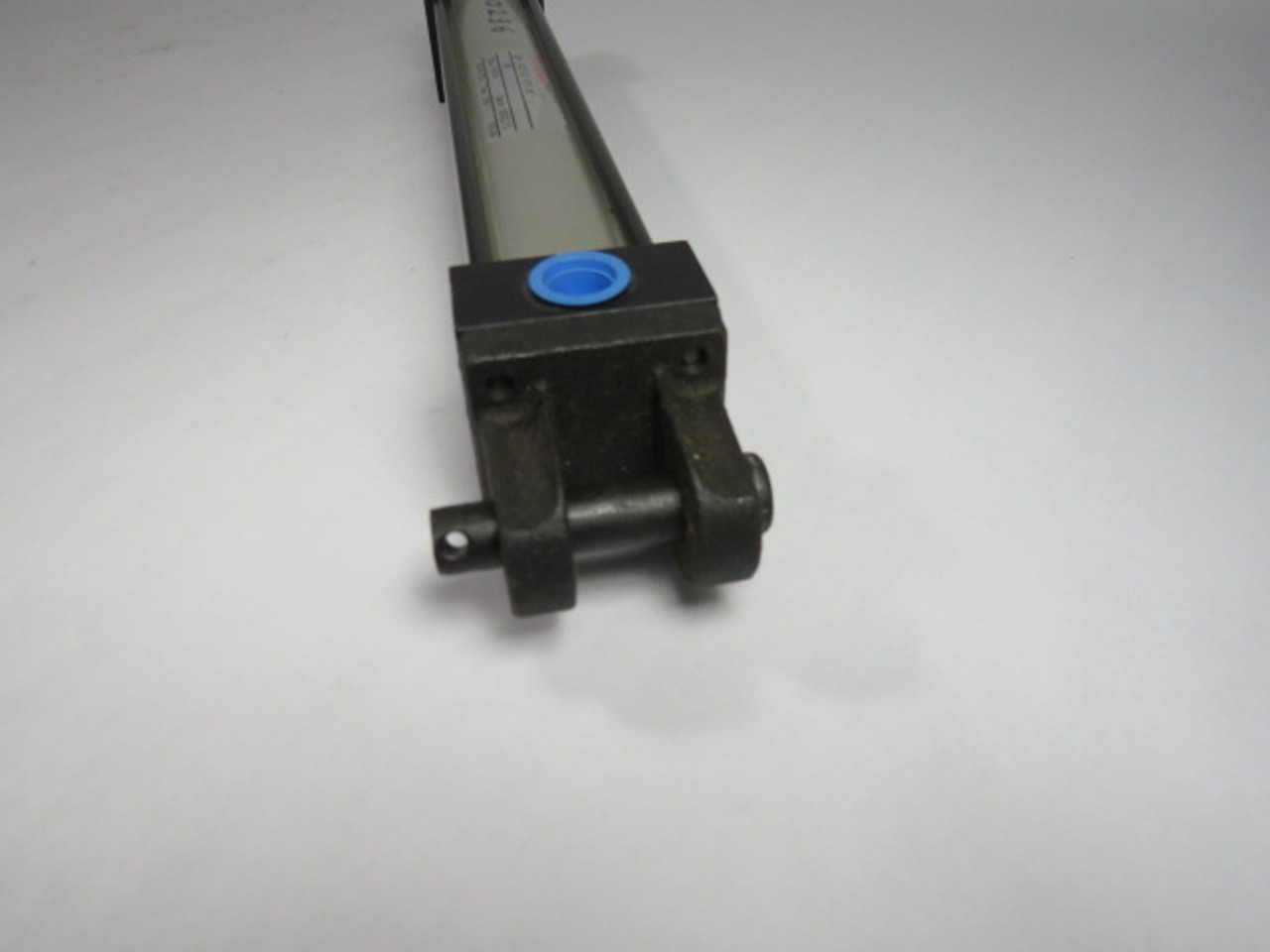 Norgren A2277A2-1-1/2X9 Pneumatic Cylinder 1-1/2" Bore 9" Stroke USED