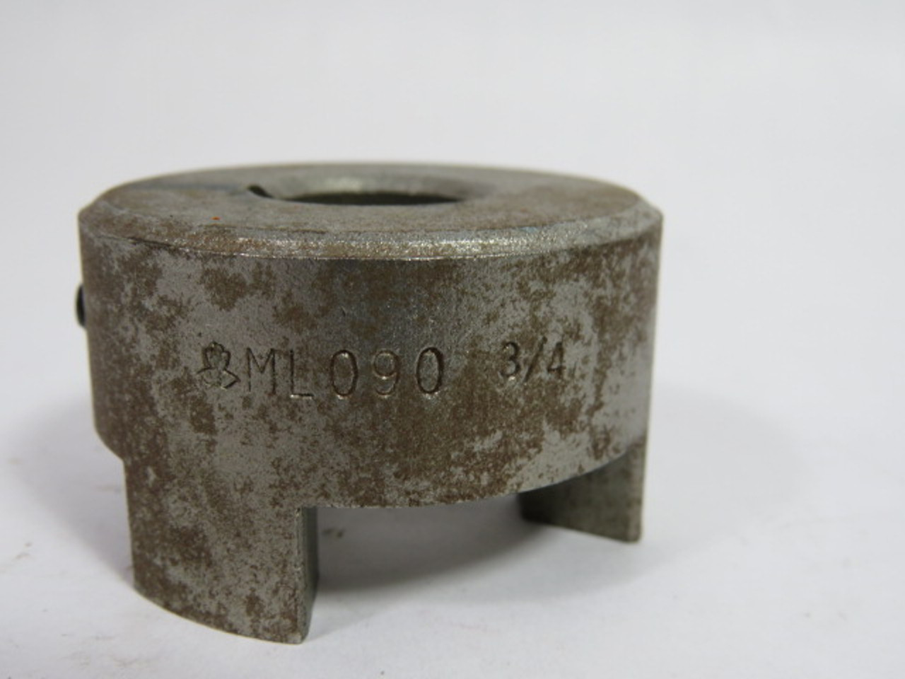 Martin ML090-3/4 Jaw Coupling 3/4" 2.16" OD USED