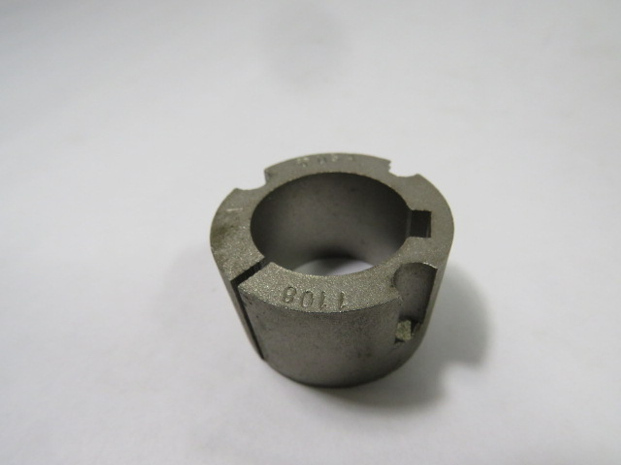 Martin 1108-1 Taper Bushing 1" Bore No Screws USED