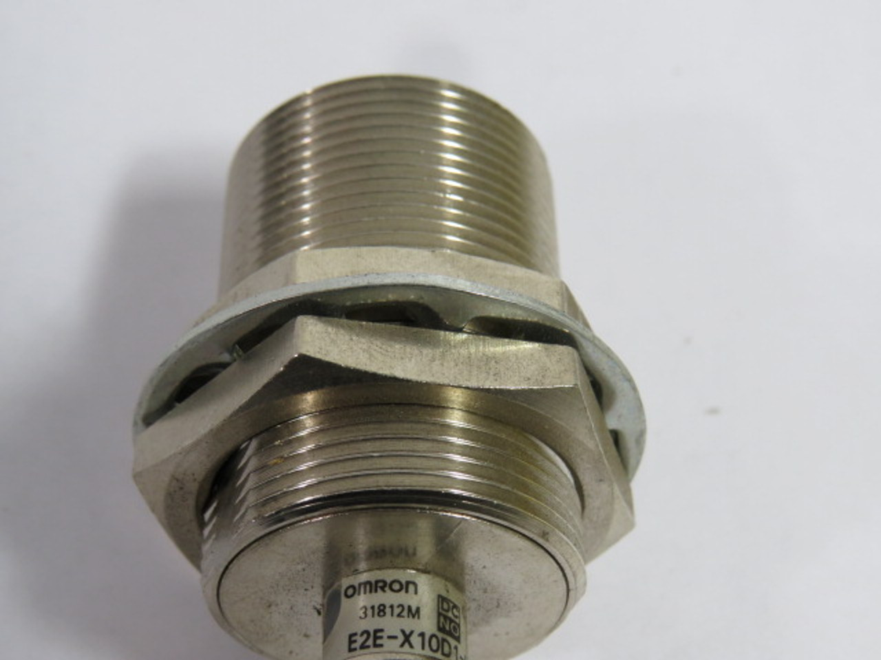 Omron E2E-X10D1-M1G Inductive Proximity Sensor 12-24VDC USED