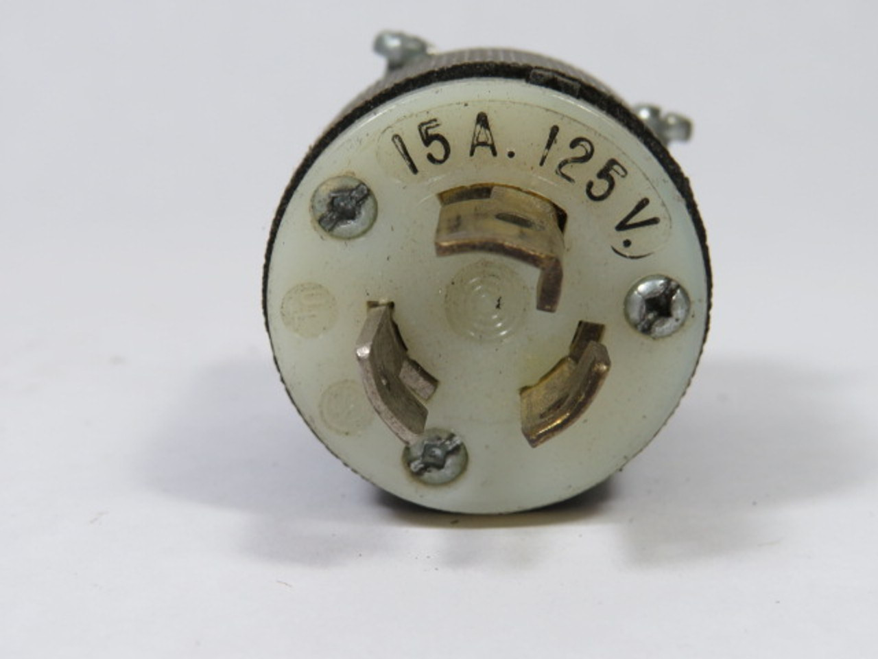 Hubbell 4720C Twist-Lock Plug 15A 125V 3W 2P USED