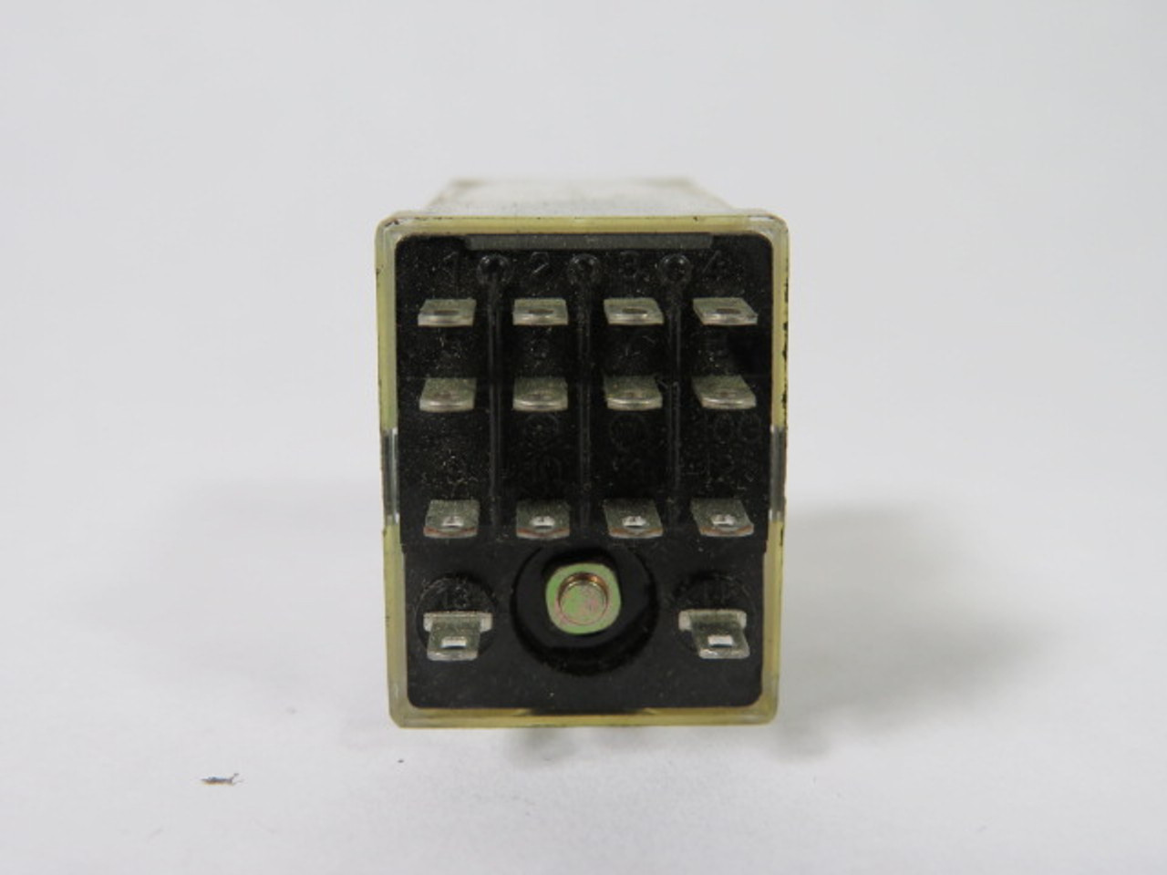 Aromat HC4-H-DC24V Relay 24VAC 5A USED