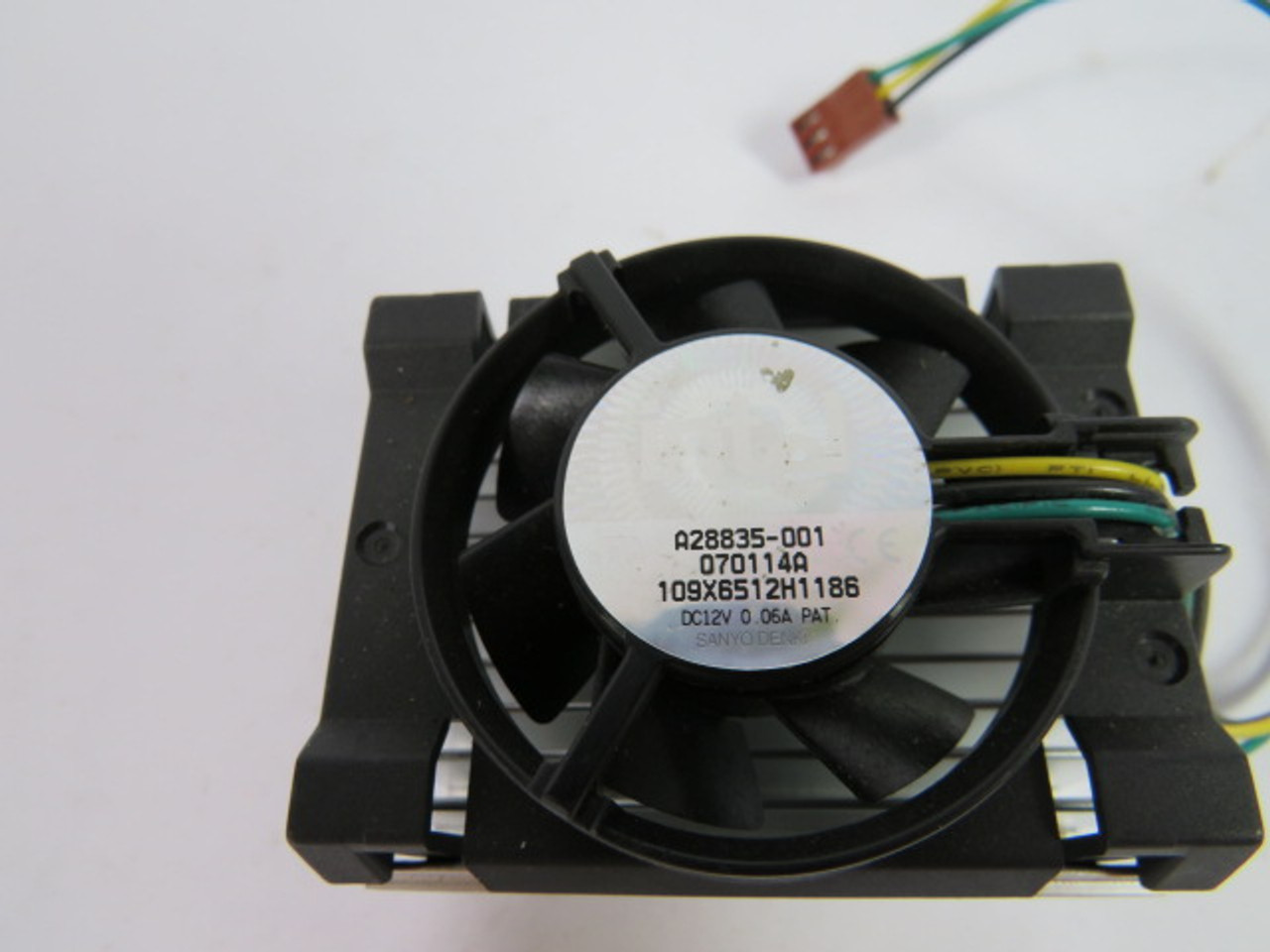 Intel A28835-001 Cooling CPU Fan w/ Heat Sink 12VDC 0.06A USED