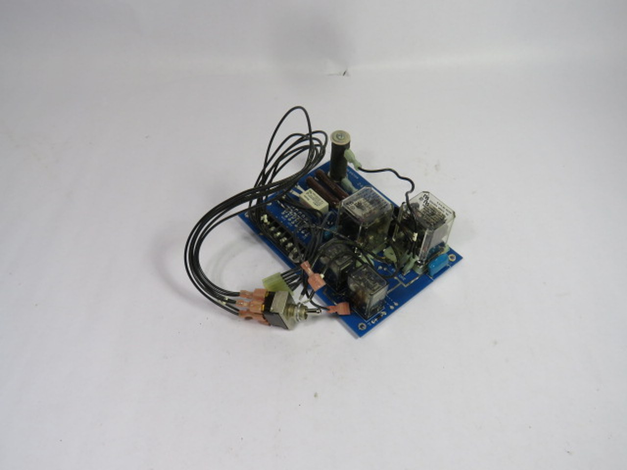 Emerson 2450-4017 DB Resistor Control Card USED