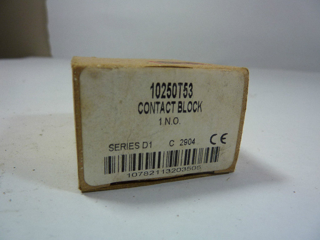 Cutler Hammer 10250T53 Contact Block 30.5mm 1NO ! NEW !
