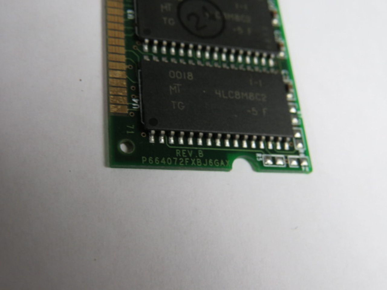 Samsung P664072FXBJ6GAX USA Memory SMART 32MB USED