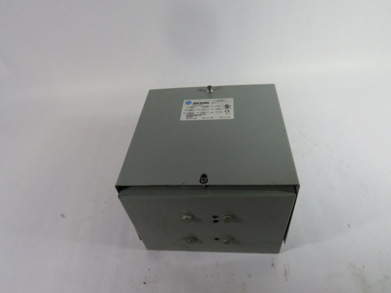 Allen-Bradley 1321-3RA8-C 3 Phase Line Reactor 8A 200-690VAC 50mH USED