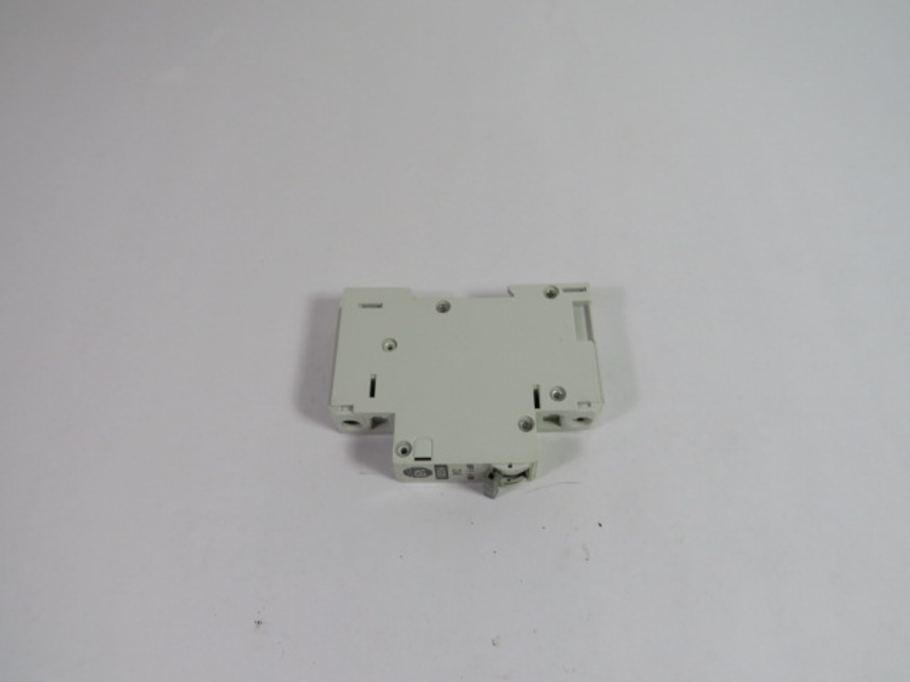 Allen-Bradley 1492-CB1-H020 Series B Circuit Breaker 2A 1-Pole USED