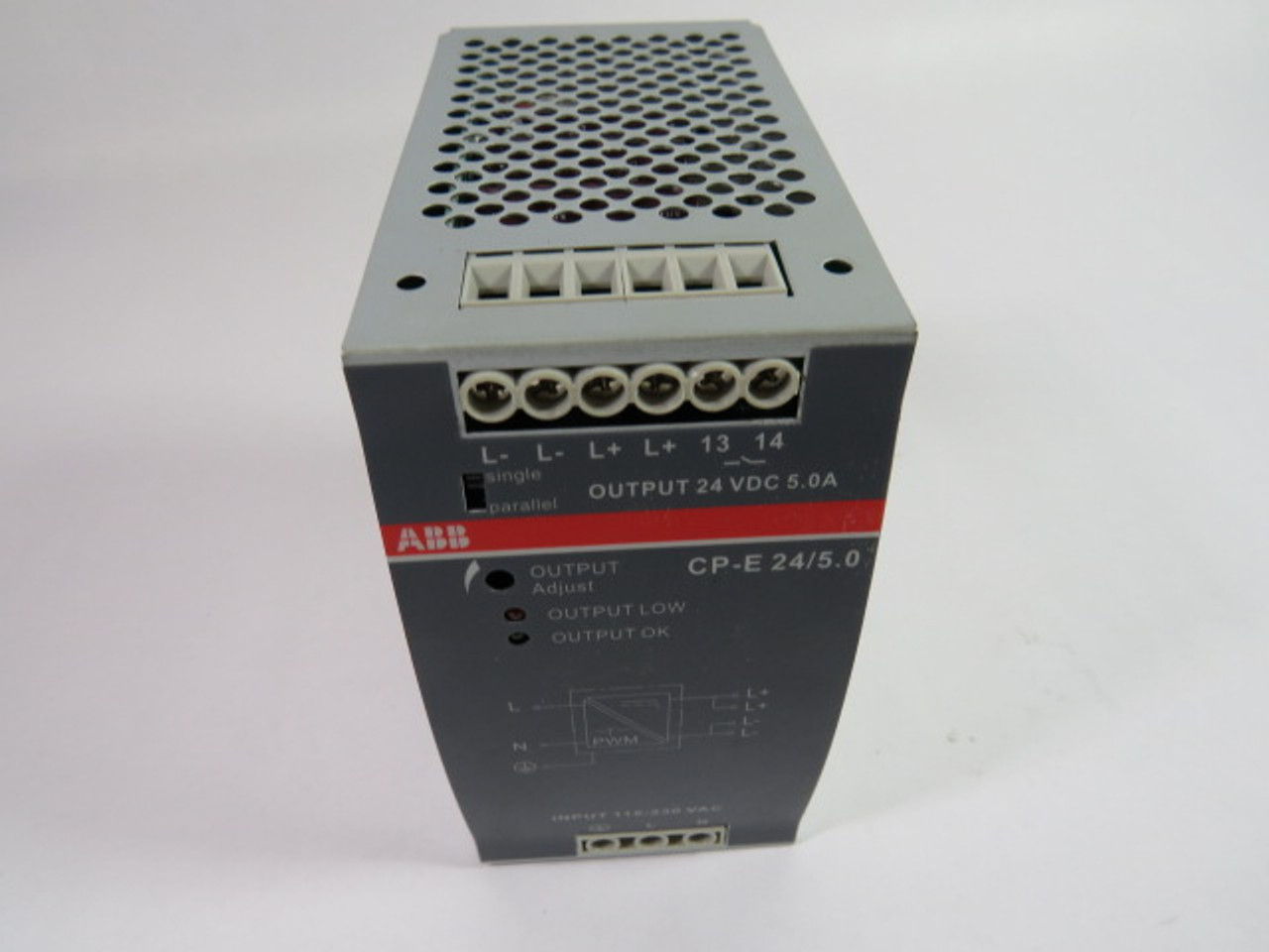 ABB 1SVR427034R0000 (CP-E-24/5.0) Switching Power Supply 24V 5A USED