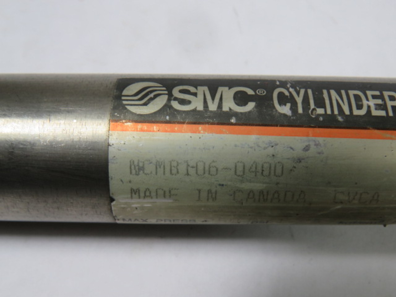 SMC NCMB106-0400 Pneumatic Air Cylinder 1-1/16" Bore 4" Stroke 250PSI USED