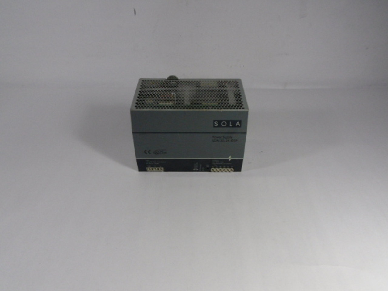 Sola HD SDN-20-24-100P Power Supply 24VDC 20A 480W Out 85-132VAC In USED