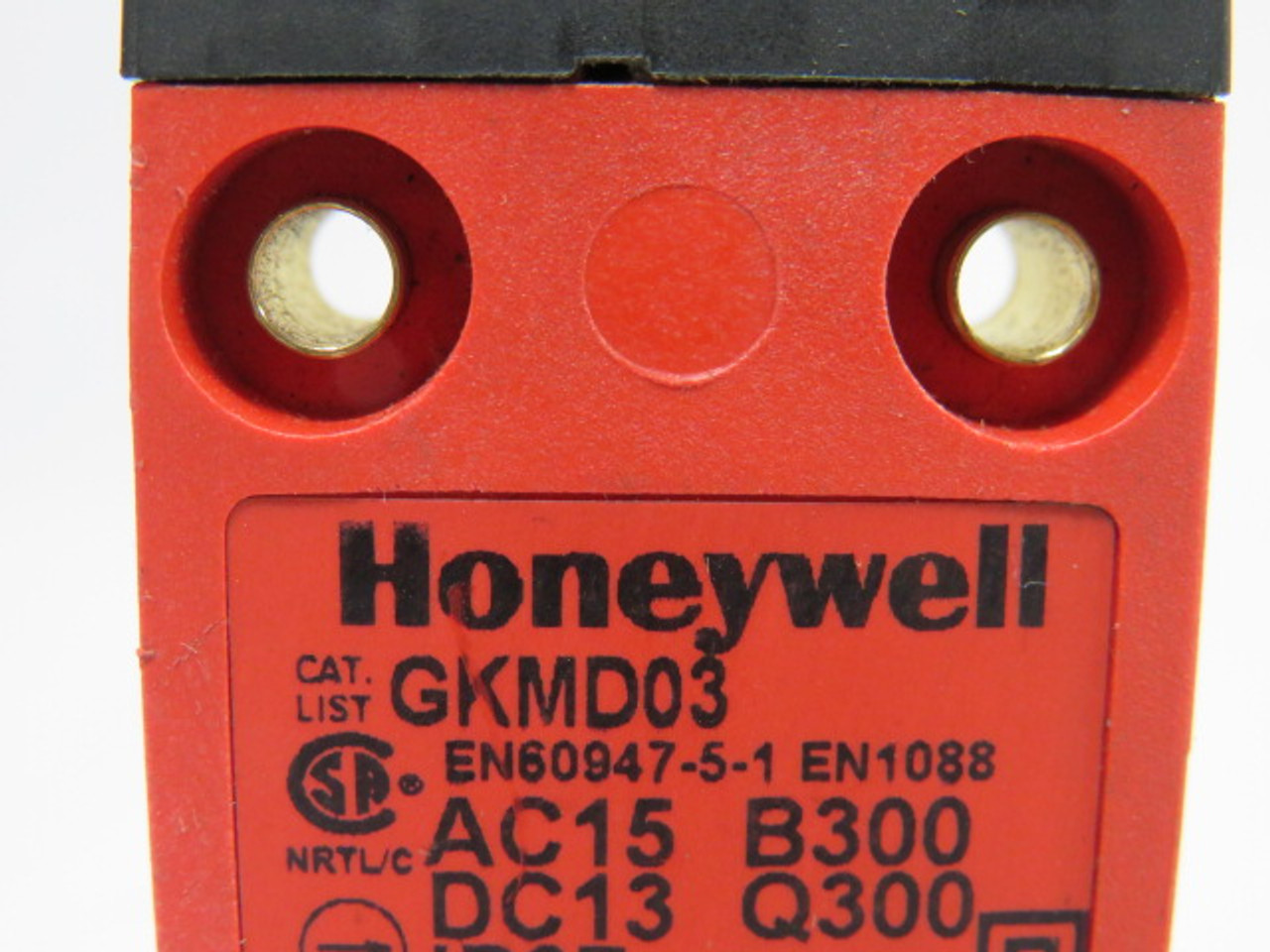 Honeywell GKMD03 Safety Interlock Switch 2A USED