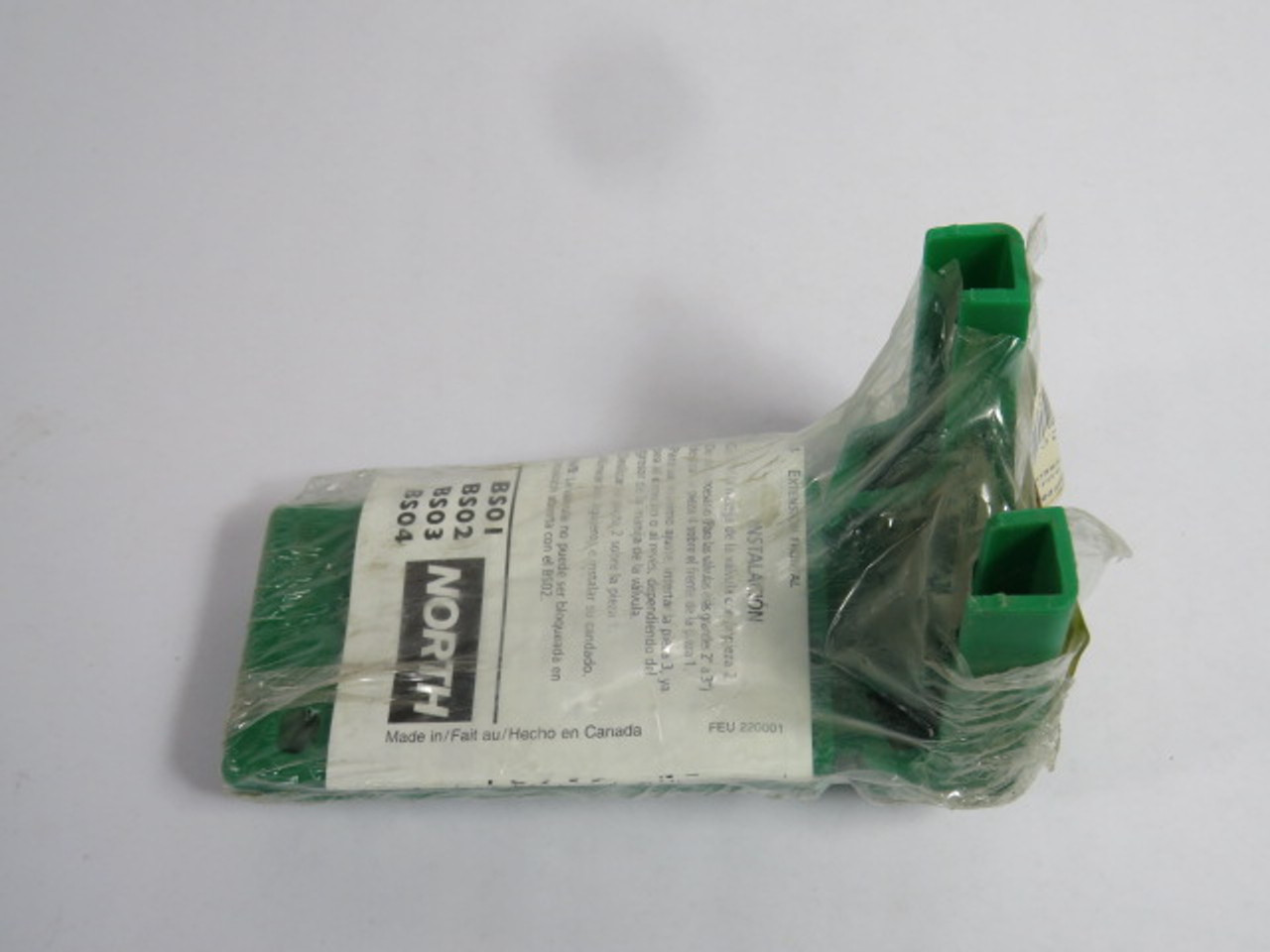 North BS01G Green Lockout for Ball Valve for Size 3/8-1-1/4" NEW