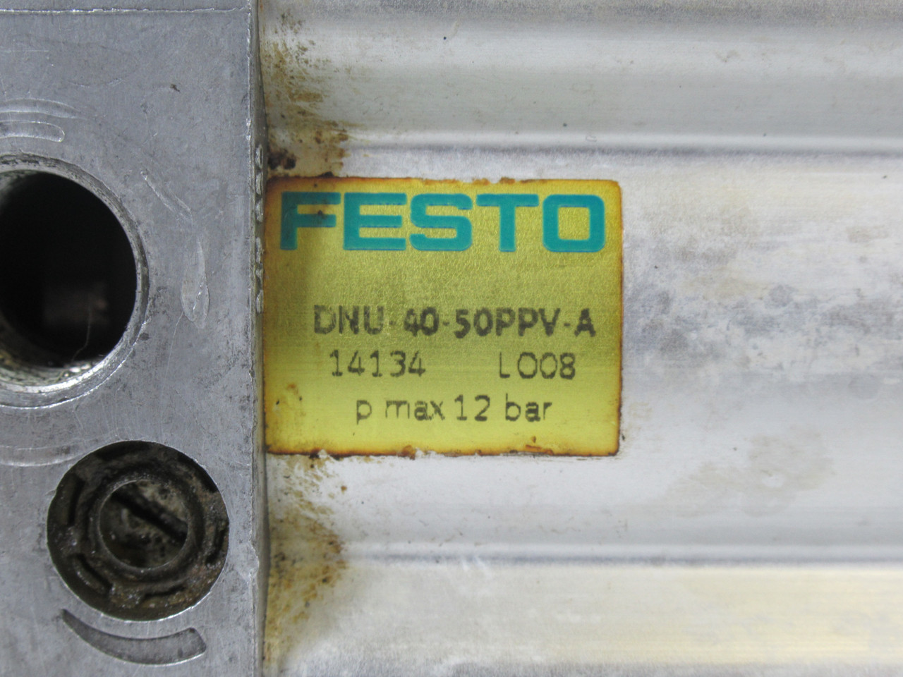 Festo DNU-40-50PPV-A Pneumatic Cylinder 40MM Bore 50MM Str. W/ Attachment USED