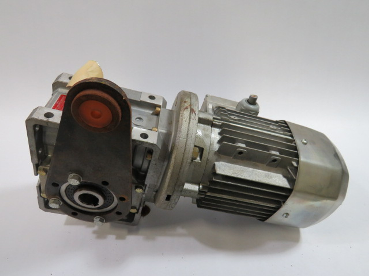 Bonfiglioli 0.45kW 1660RPM 460V 71B TEFC C/W Gear Reducer 100:1 Ratio USED