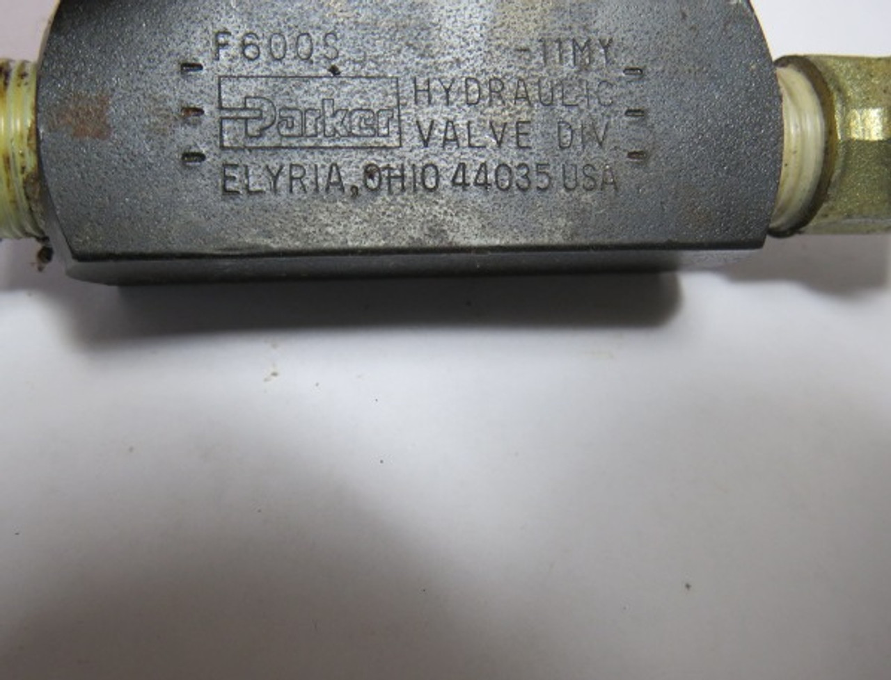 Parker F600S Steel Flow Control Valve 3/8" NPTF 5000PSI 345BAR USED