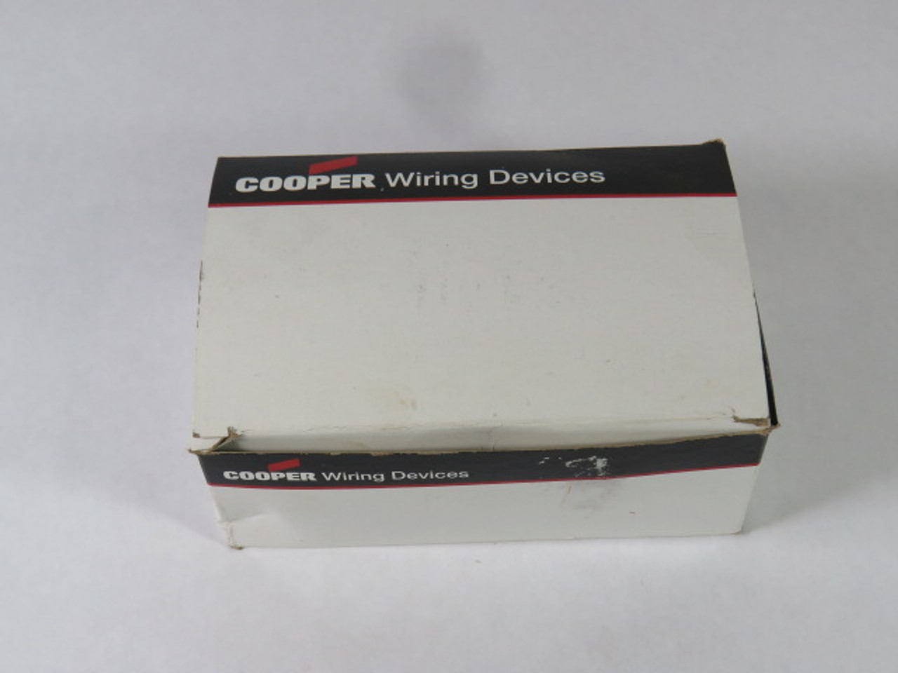 Cooper 2506W-BOX Fluorescent Lamp Holders Pack Of 10 660W 600VAC ! NEW !