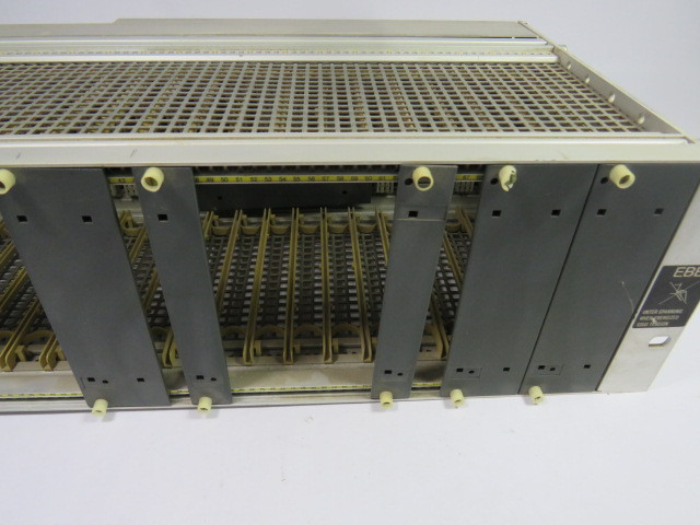 Moeller PS-316.218-1 Chassis Card Rack USED