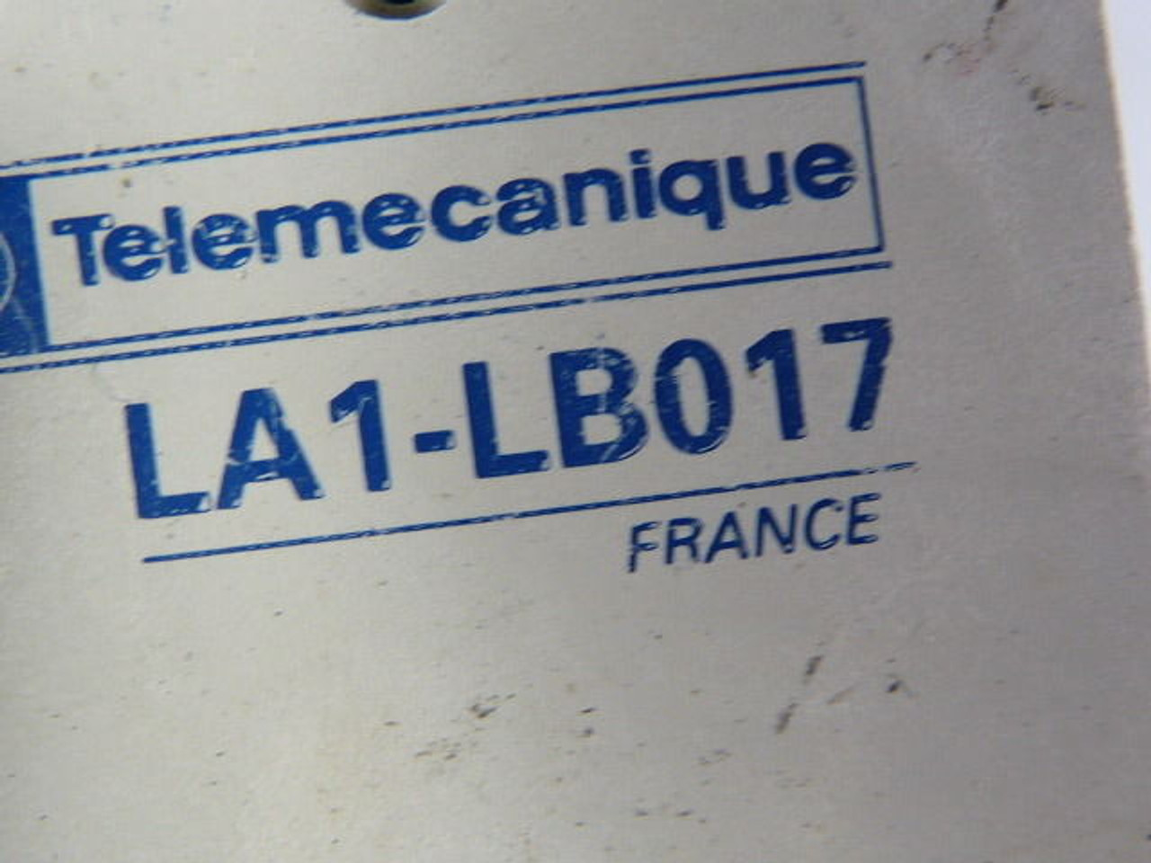 Telemecanique LA1-LB017 Auxiliary Contact Block 10A 1NO/1NC USED