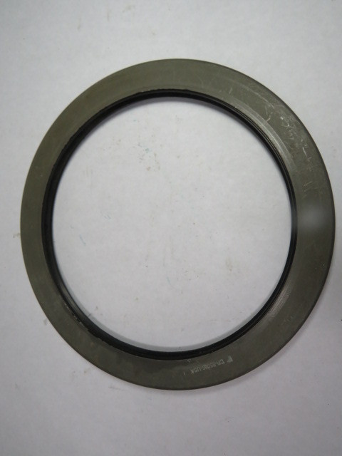 Chicago Rawhide 85085 Joint Radial Oil Seal 8.5X10.625X.625" ! NEW !