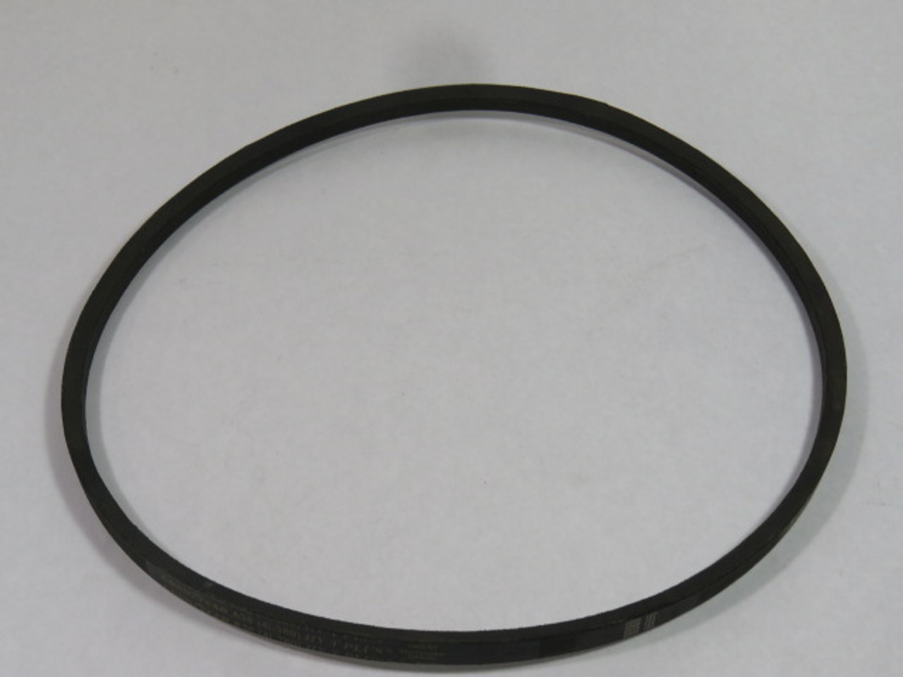 Goodyear A36 V-Belt 0.5" Top W x 0.3125" Belt Depth x 38" Outside Circ. ! NOP !