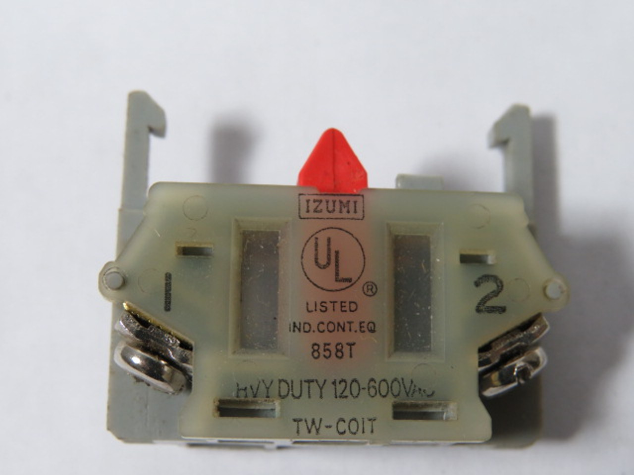 Izumi TW-C01T Contact Block 1NC 120-600VAC CLEAR USED