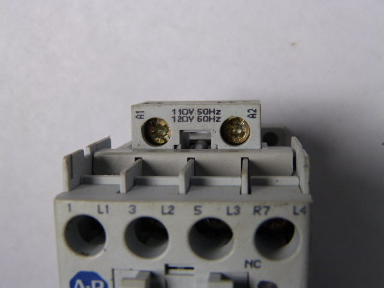 Allen-Bradley 100-C23D300 MCS-C Contactor 23A 110/120V USED