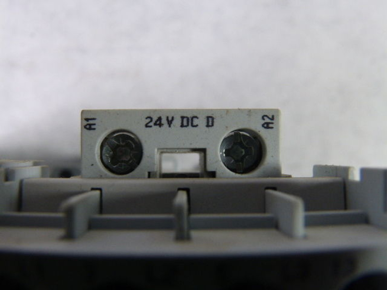 Allen-Bradley 104-C23DJ22 MCS-C Reversing Contactor 23A 24VDC IEC USED