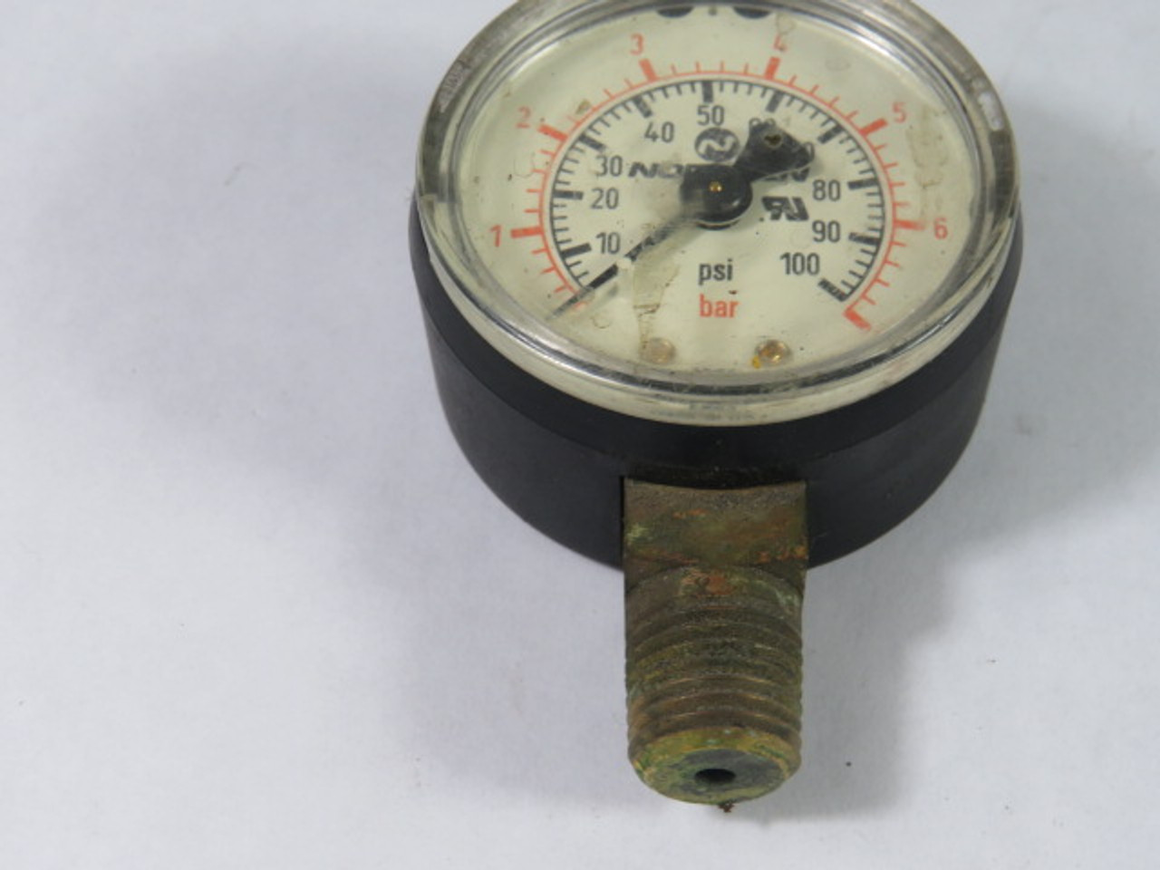 Norgren 0-7BAR Pressure Gauge 0-7Bar 1-3/4" Diameter 1/4" NPT USED