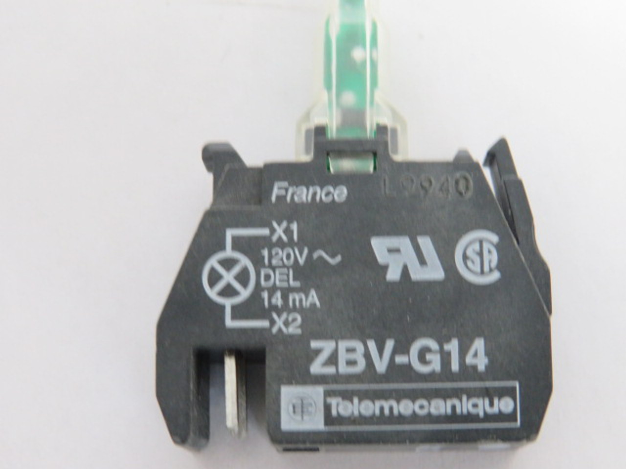 Telemecanique ZBV-G14 Pushbutton Light Module Contact Block 110-120VAC USED